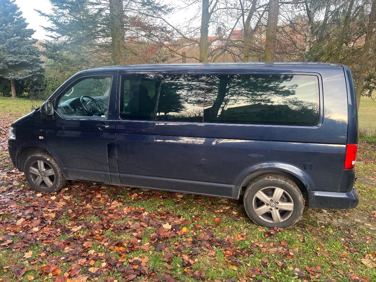 Prodám volkswagen multivan long diesel rok 2013