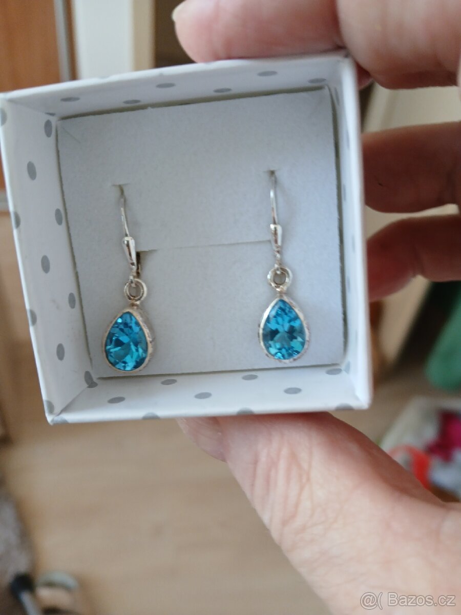 Nové stříbrné náušnice prirodni topaz