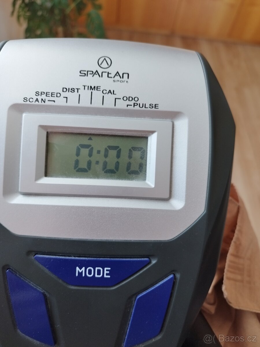 Cvičební stroj Eliptikal