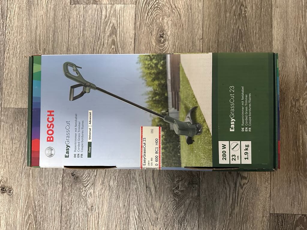 Strunová sekačka Bosch EasyGrassCut 23