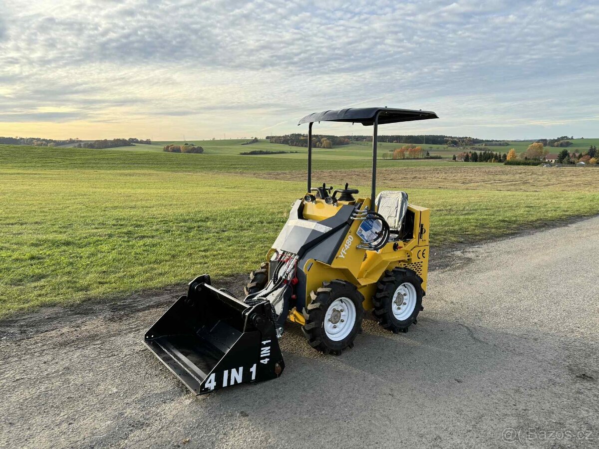 KOLOVÝ SMYKOVÝ NAKLADAČ INFRONT YF480