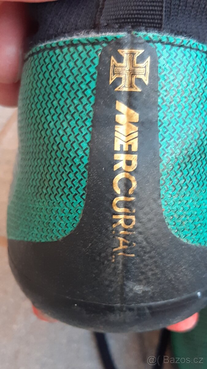 Kopačky Nike Mercurial 37,5