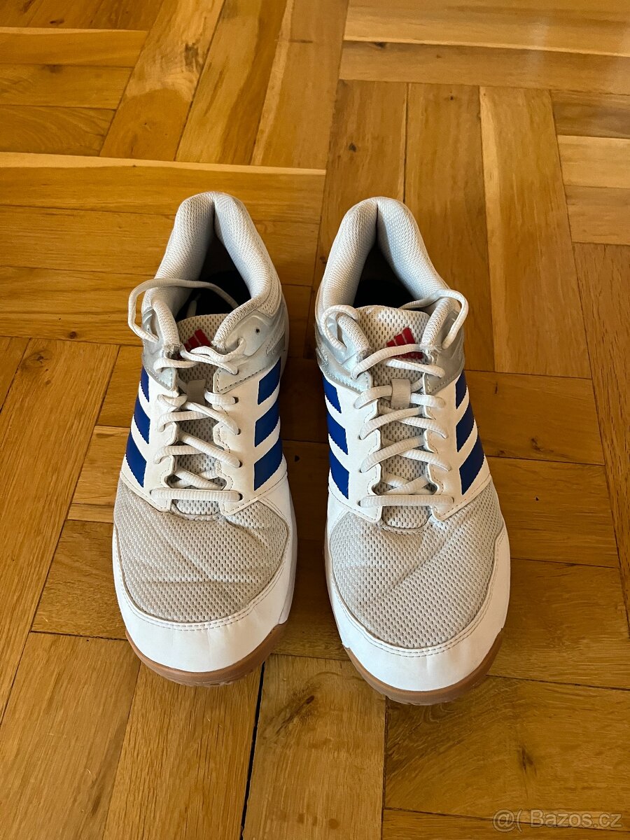 sálové boty Adidas