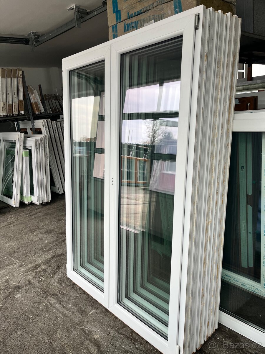 PLASTOVÉ DVOUKŘÍDLÉ DVEŘE TERASOVÉ 147x212-JEN 7990,-