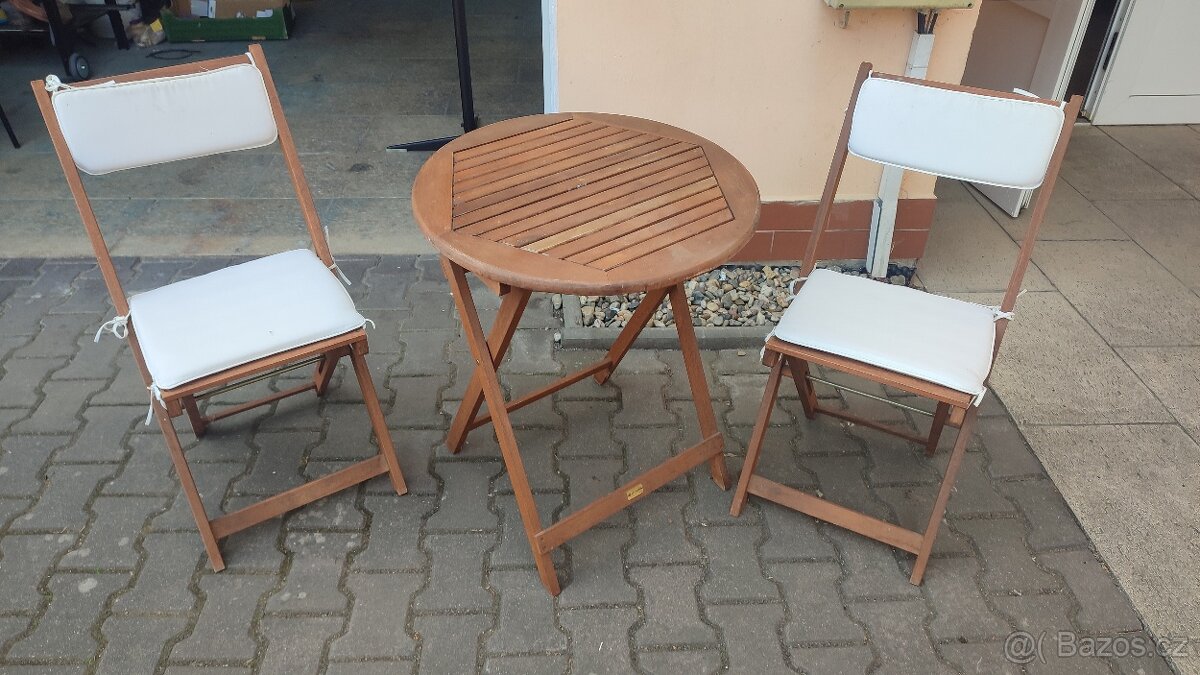 Balkonovy dreveny set stolek a 2 zidle