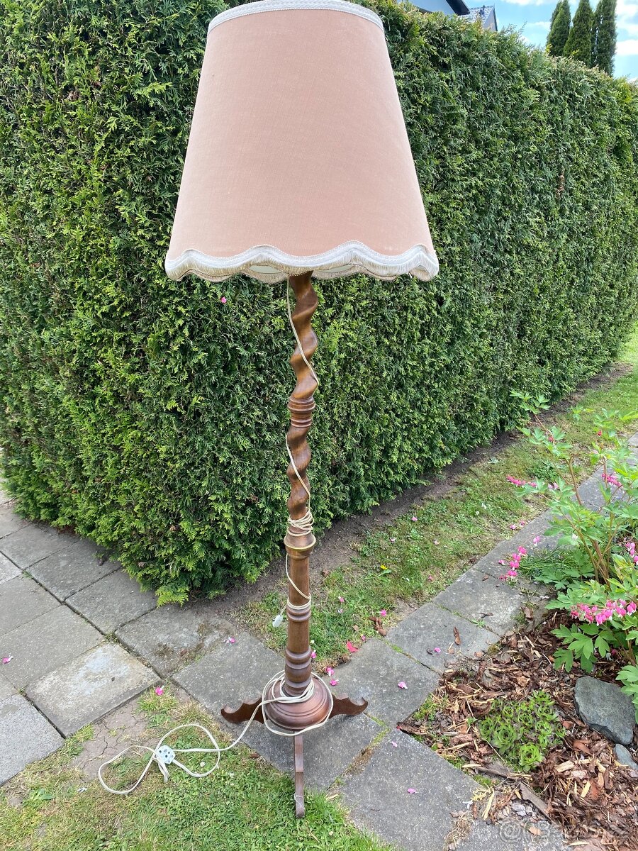 Stará lampa
