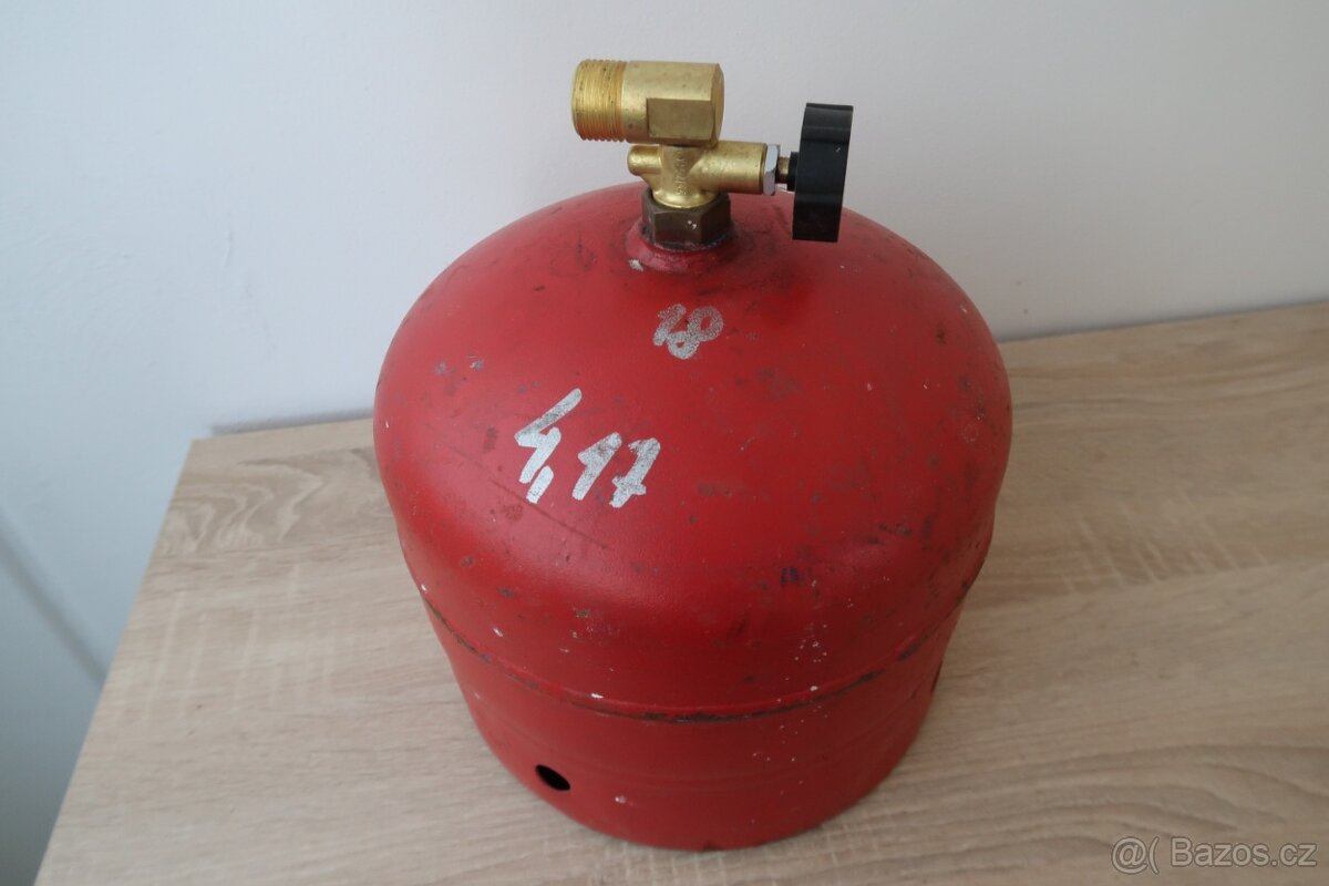 PLNÁ propanbutanová bomba 2 kg