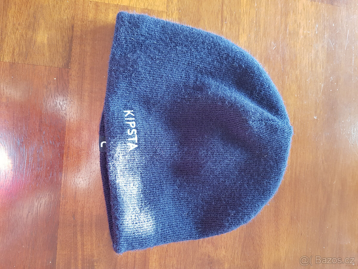 Kipsta dětská fotbalová čepice do chladného počasí