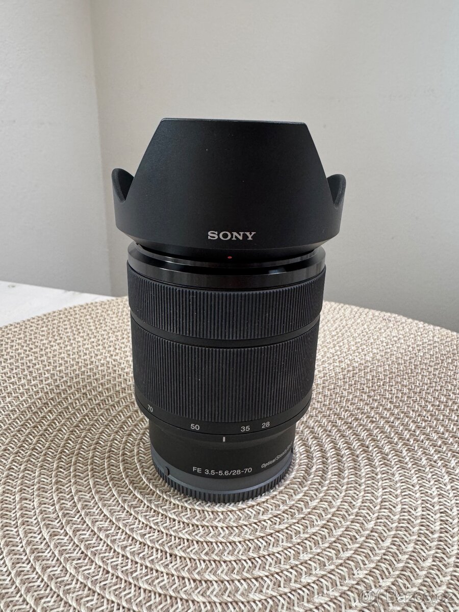 SONY FE 28-70 mm f/3,5-5,6 OSS