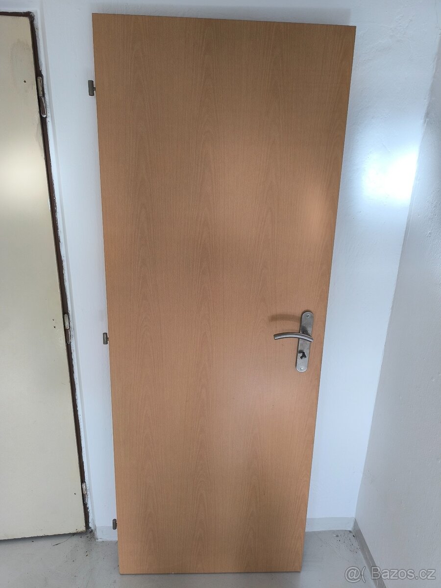 Interiérové dveře 70 levé