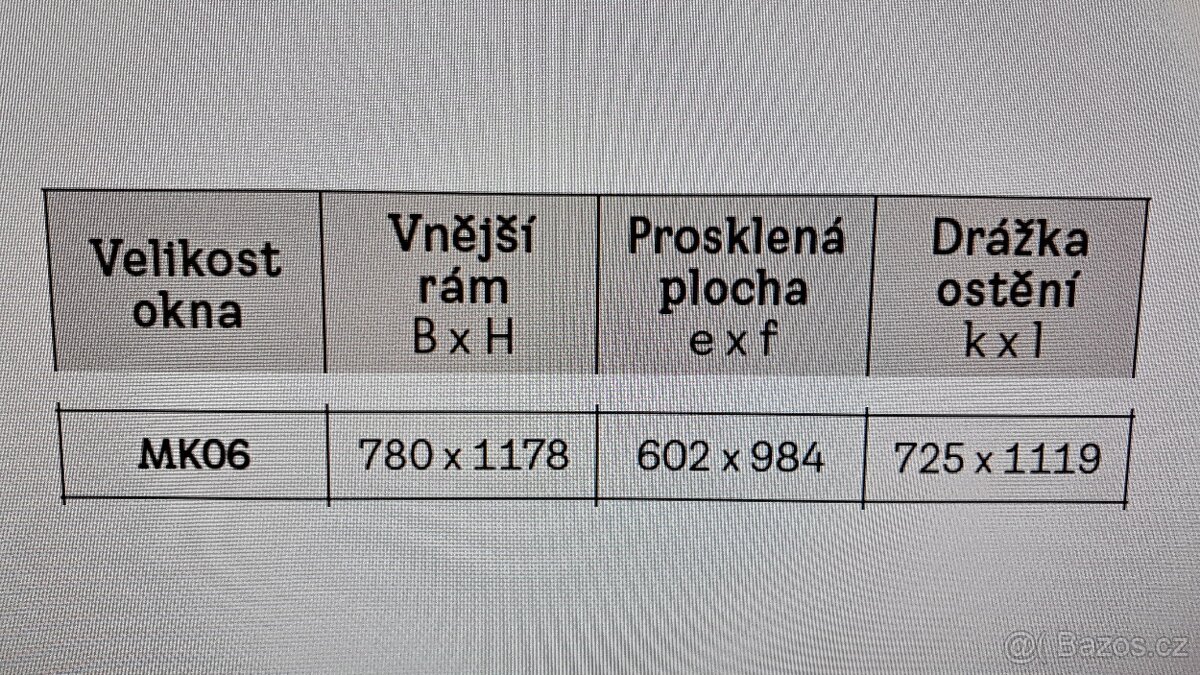 Střešní okno Velux velké