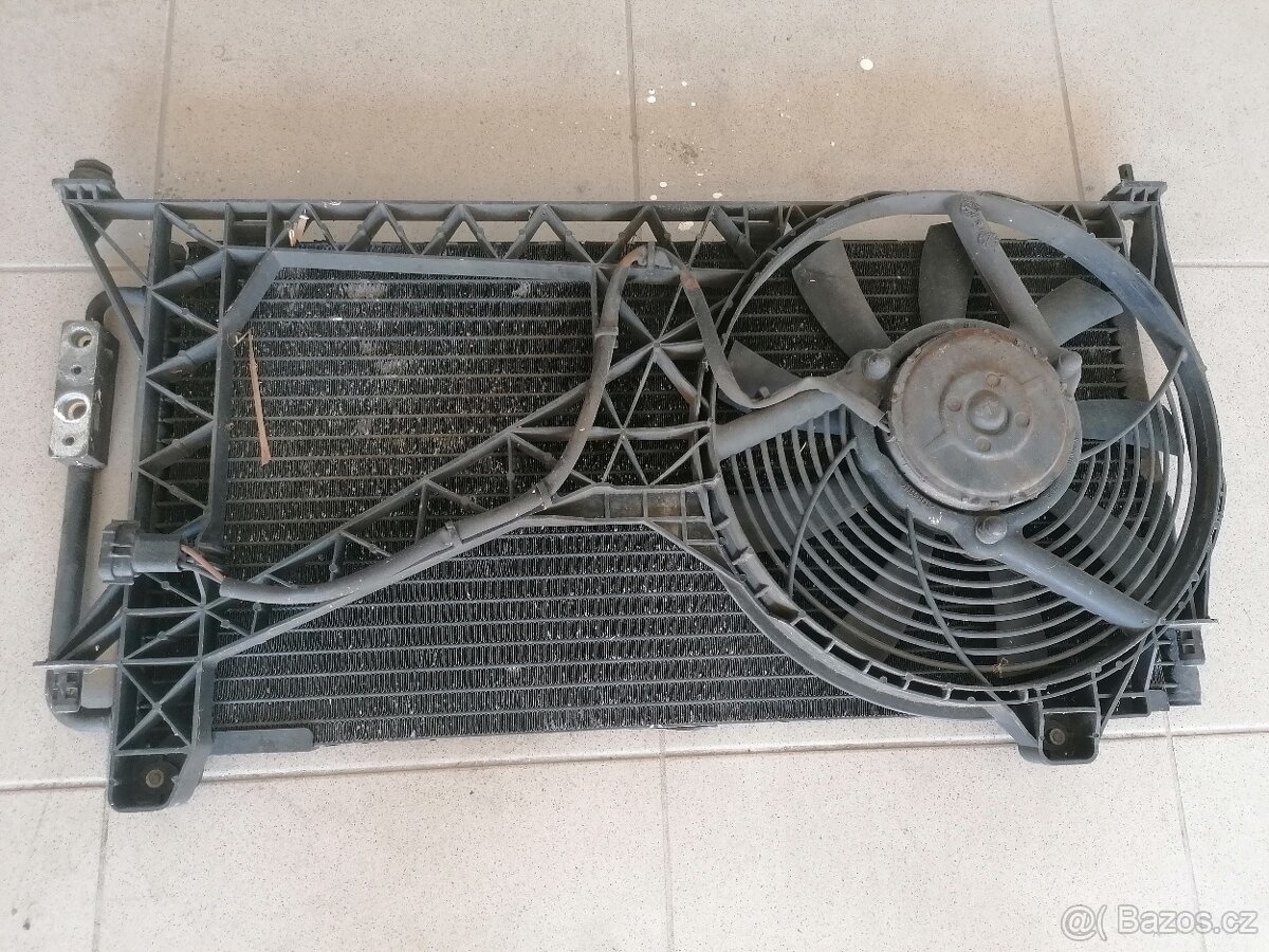 chladič klimatizace Rover 220 2.0.SDI