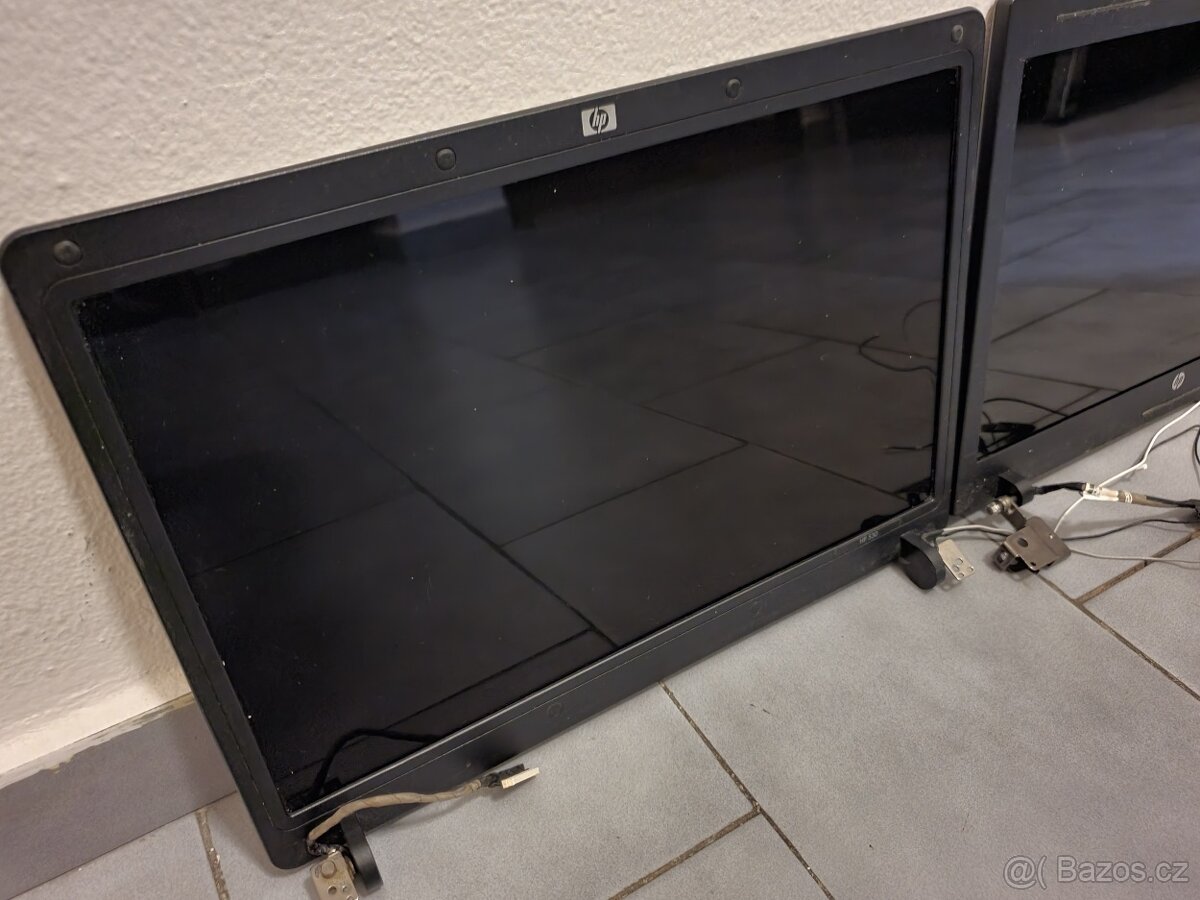 Funkční displaye HP 530 a 620