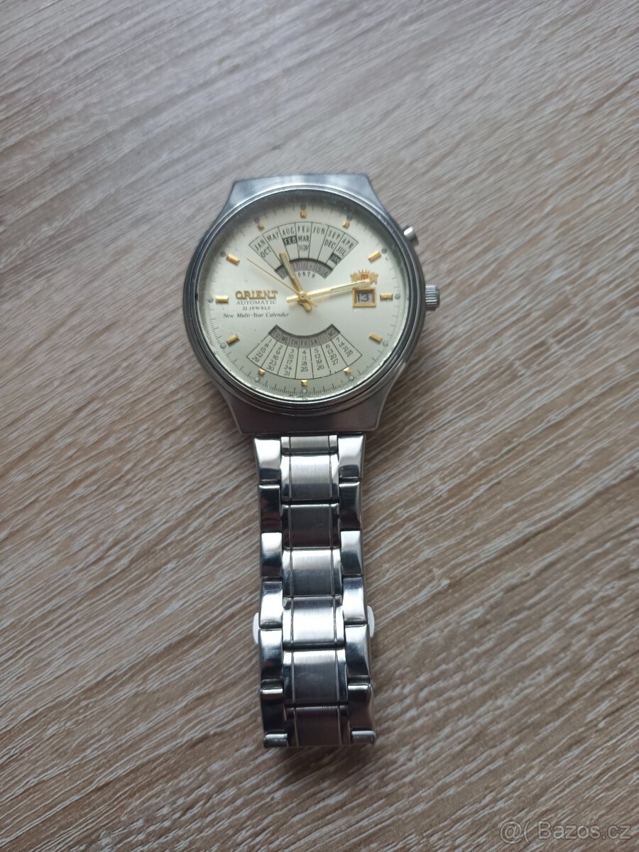 Prodám hodinky orient automatic věčný kalendář