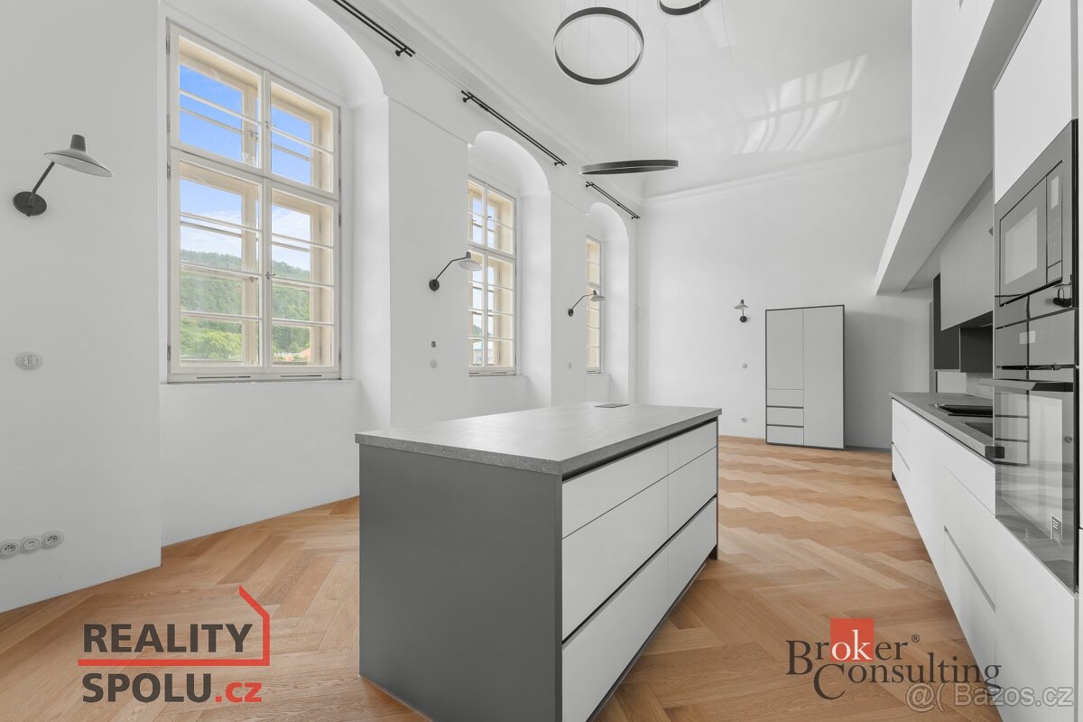 Prodej, byty/1+kk, 71.2 m2, Slavíkova 1, 26223 Jince, Příbra