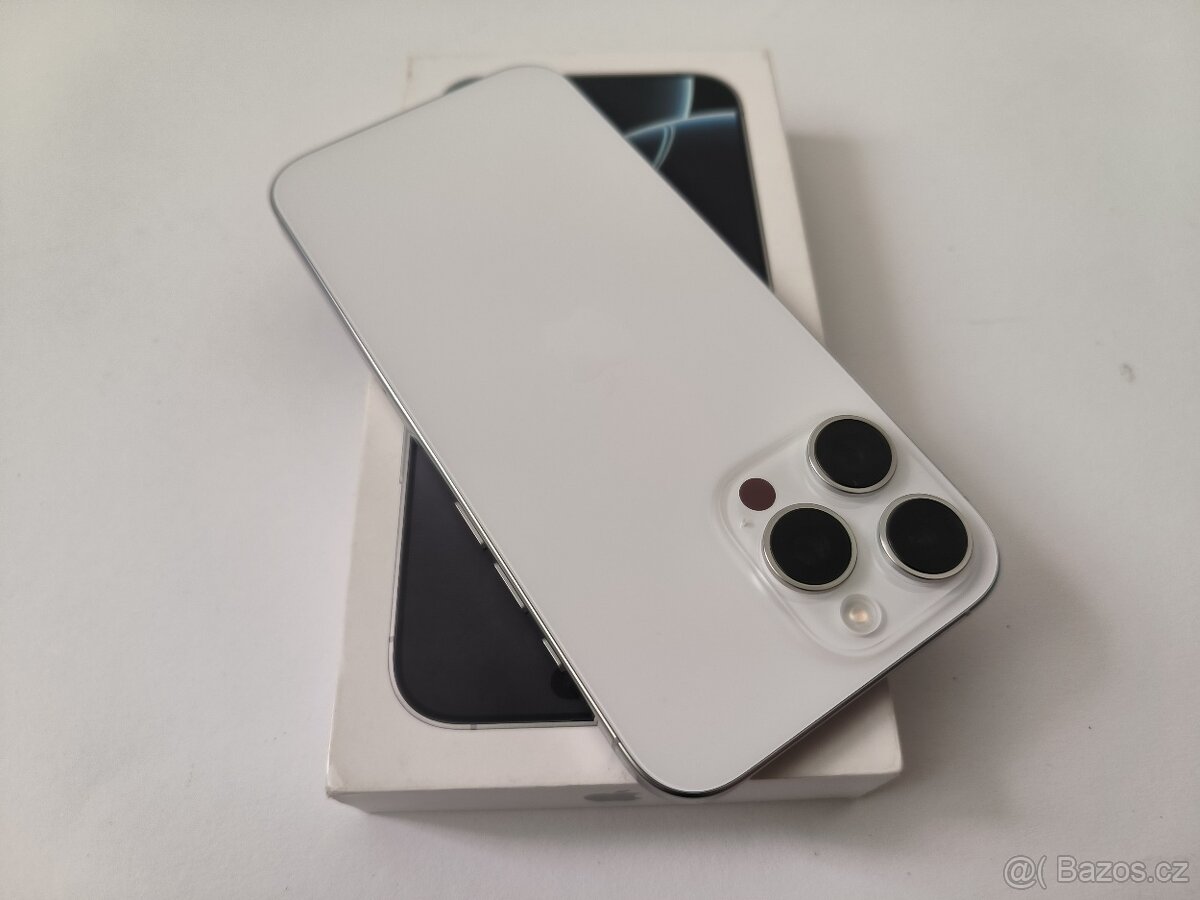 apple iphone 16 PRO MAX 1TB White Titanium / 0 Cyklov
