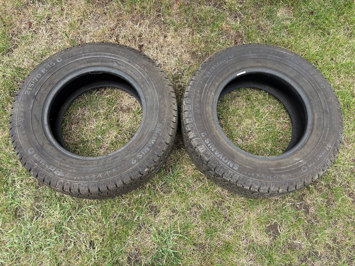 Zimní pneu Barum 215/70 R15C