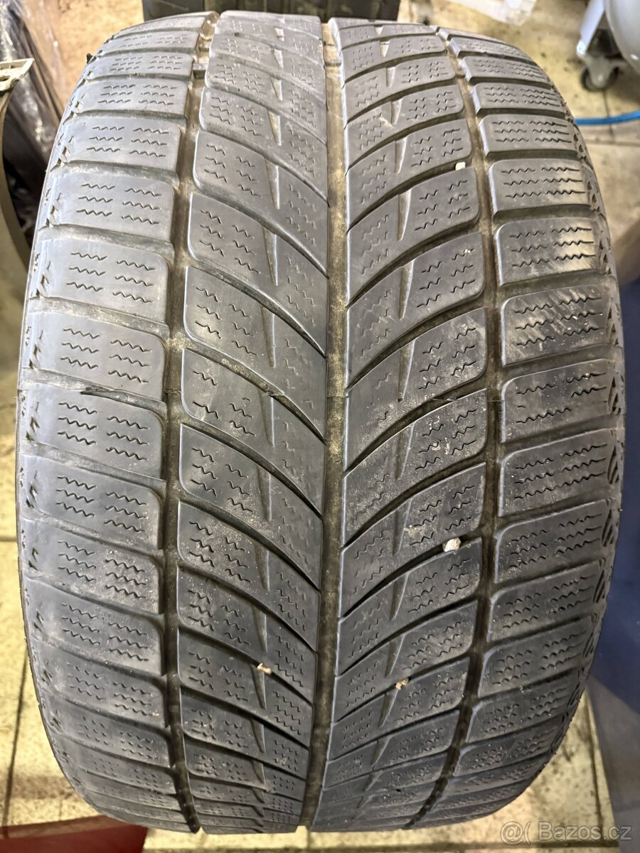 315/35/20 altenzo
