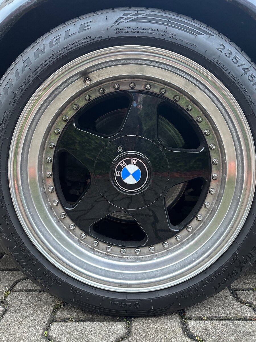 OZ Racing Futura 5x120 17”