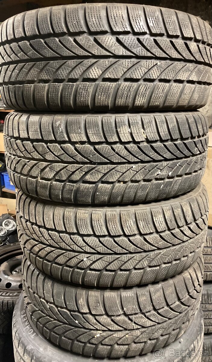 Zimní pneu Maxxis 195/50R15