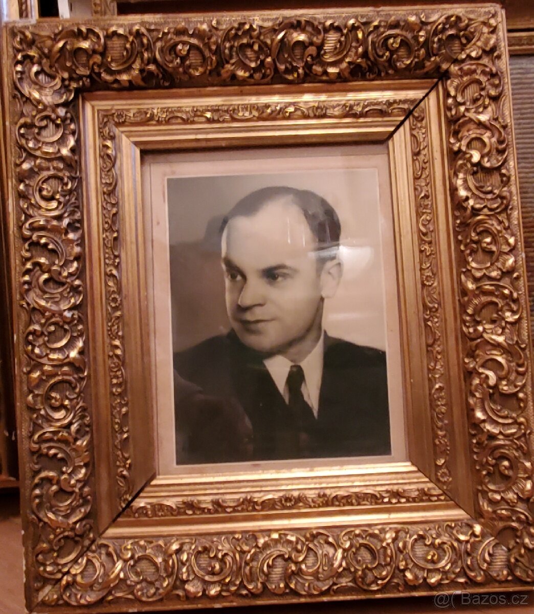 Rám na obraz z masivního dřeva