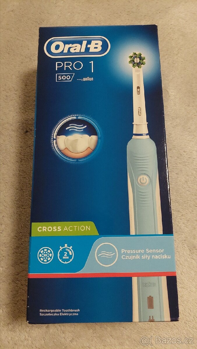 elektrický zubní kartáček Oral-B 500 Cross Action