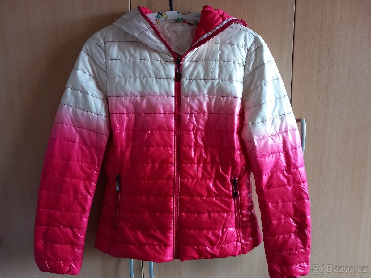 Dámská / dívčí prošívaná bunda vel. S top stav