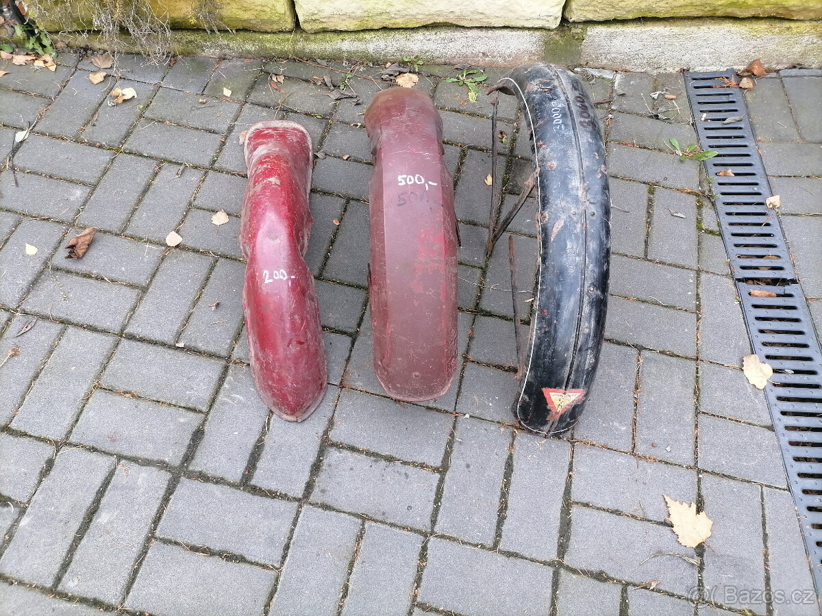 blatniky panelka pionýr a čz