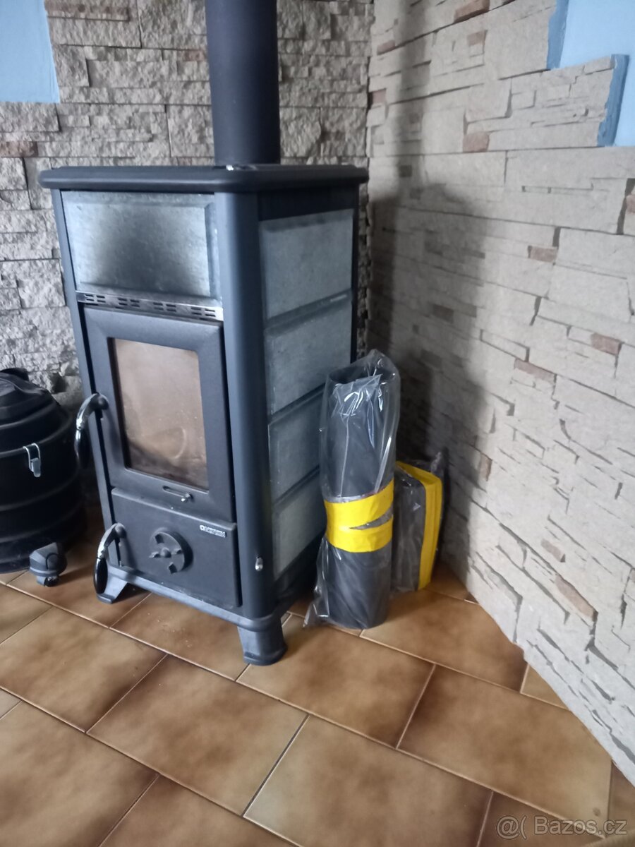Krbová kamna Nordica 7,5kW, výroba Itálie