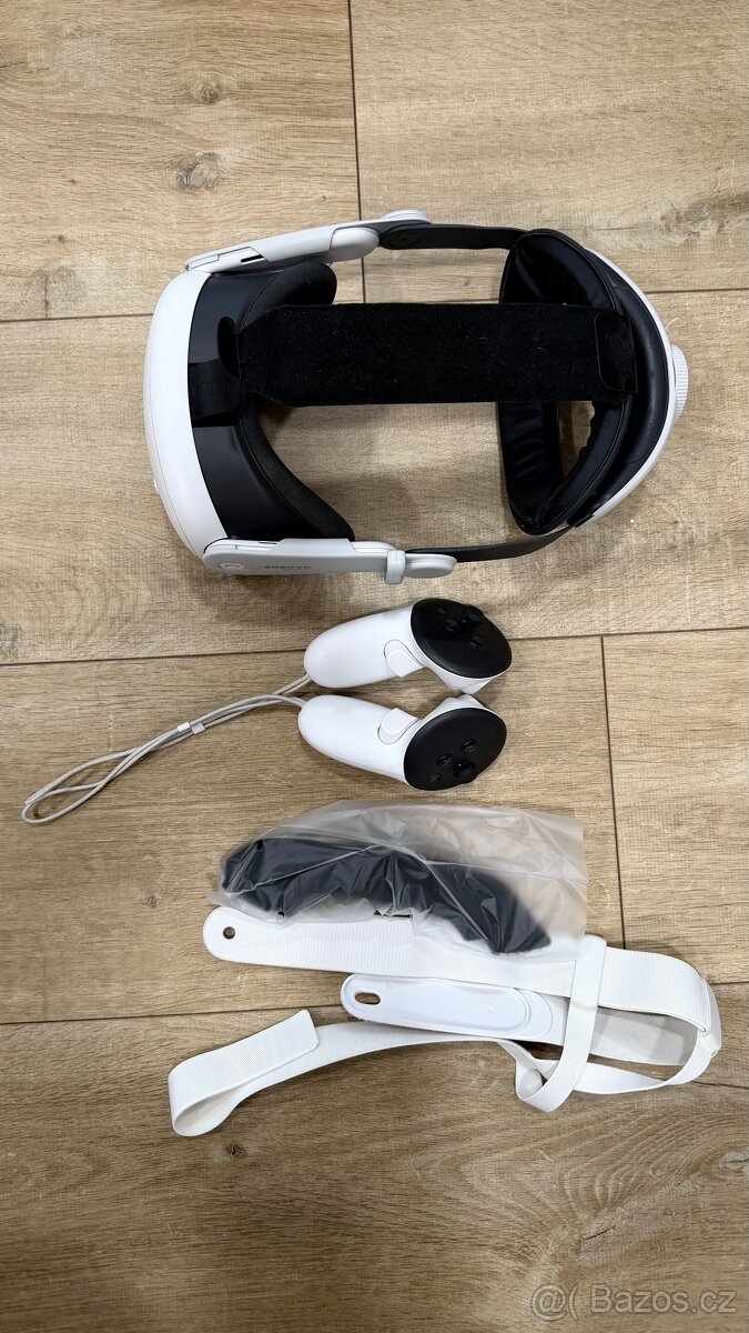 Meta Quest 3 (128 GB) + BoboVR M3 Mini – kompletní balení