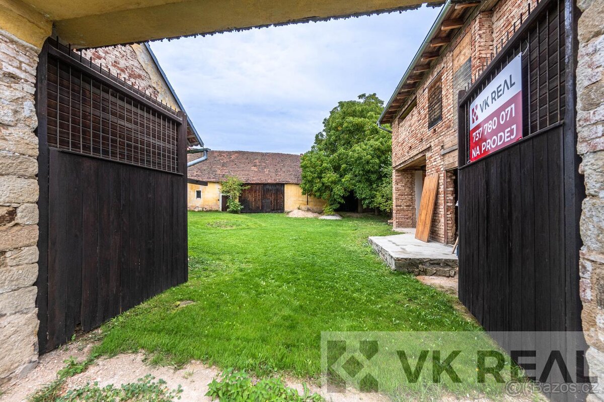 Prodej bývalé zemědělské usedlosti, pozemek 1.232 m, Chotíko