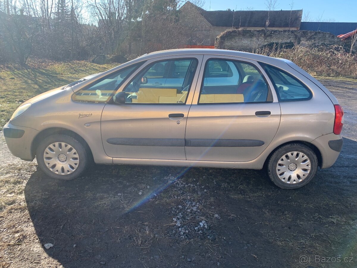 Xsara Picasso 1.6 benzín