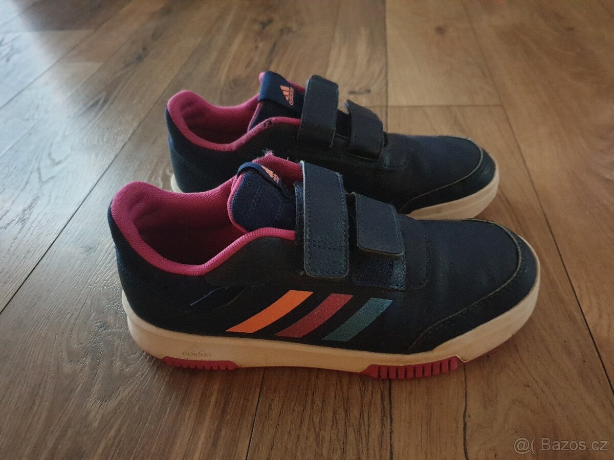 Boty Adidas velikost 36