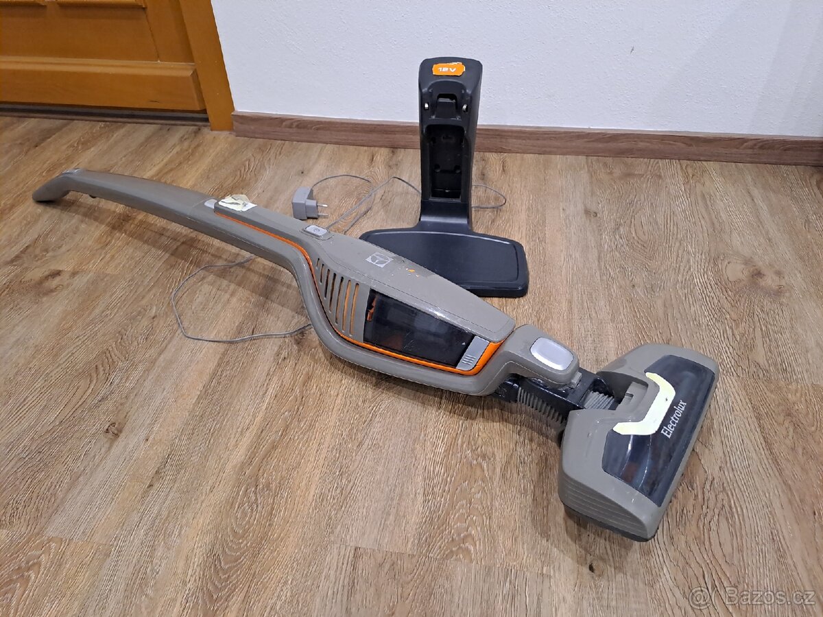 Aku tyčový vysavač