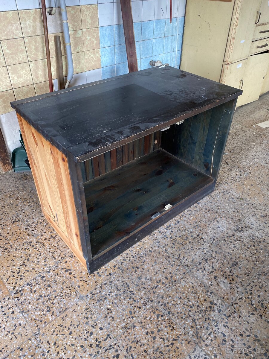 Na boudu pro psa za odvoz