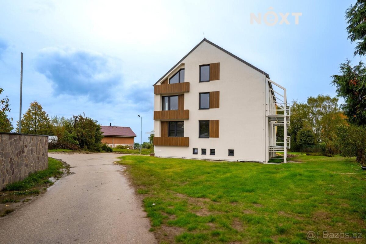 Pronájem byt 2+kk, 67㎡