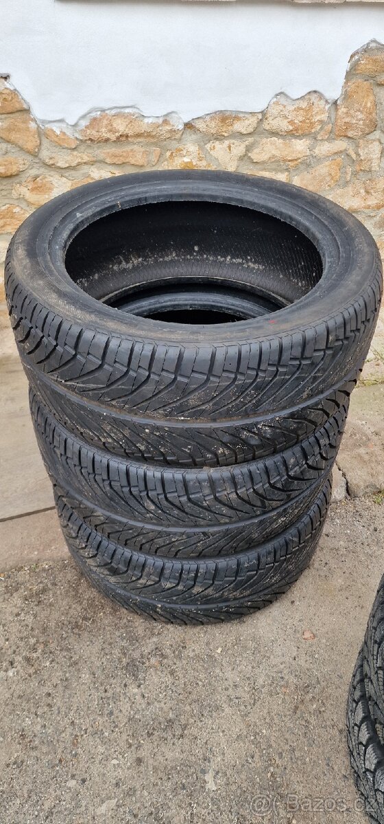 295/40R20