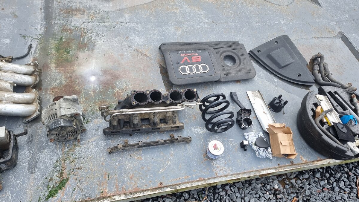 Audi TT kryty motoru, sání, váha atd...