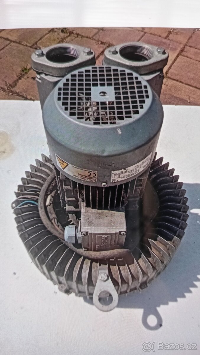Sací turbína