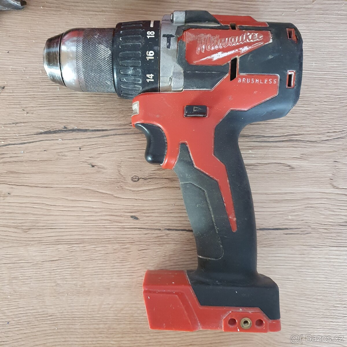 Milwaukee M18 akuvrtacka