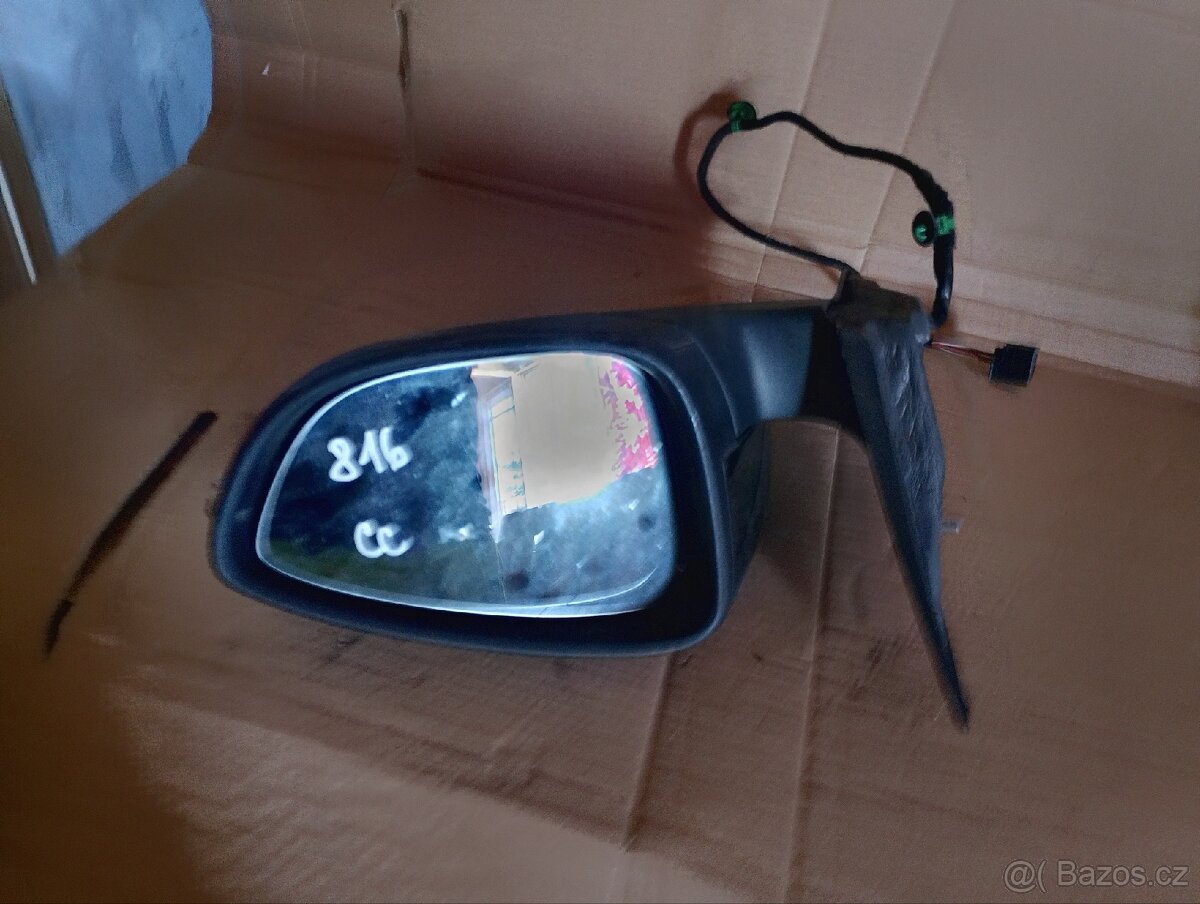 LP. Zrcátko VW cc