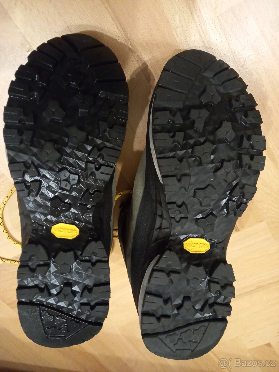 Trekové boty Marmolada, vel.43