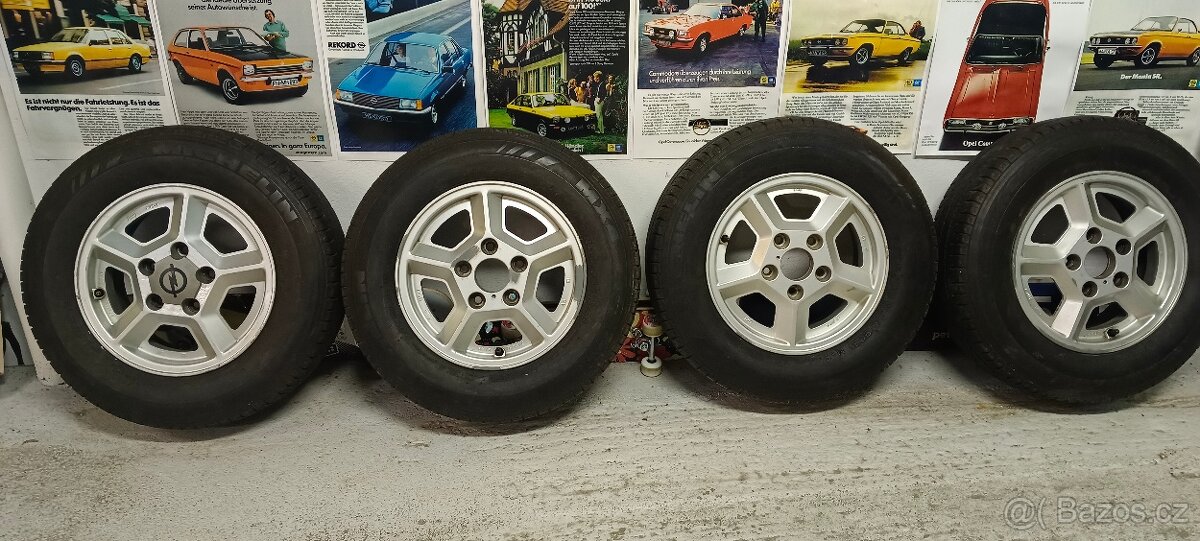 Opel Monza