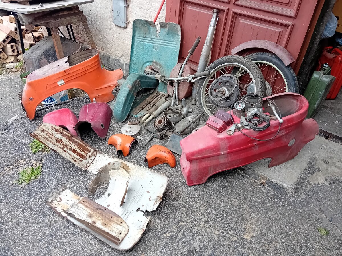 JAWA PIONYR
