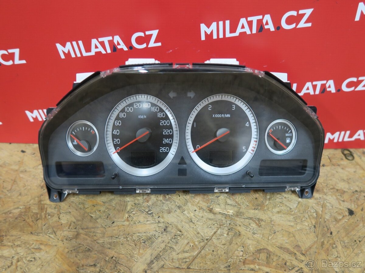 Přístrojový štít Volvo XC90 31296340
