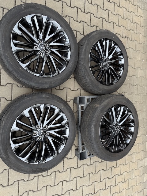 ALU komplety 235/55 R20 102V LEXUS RX 450h
