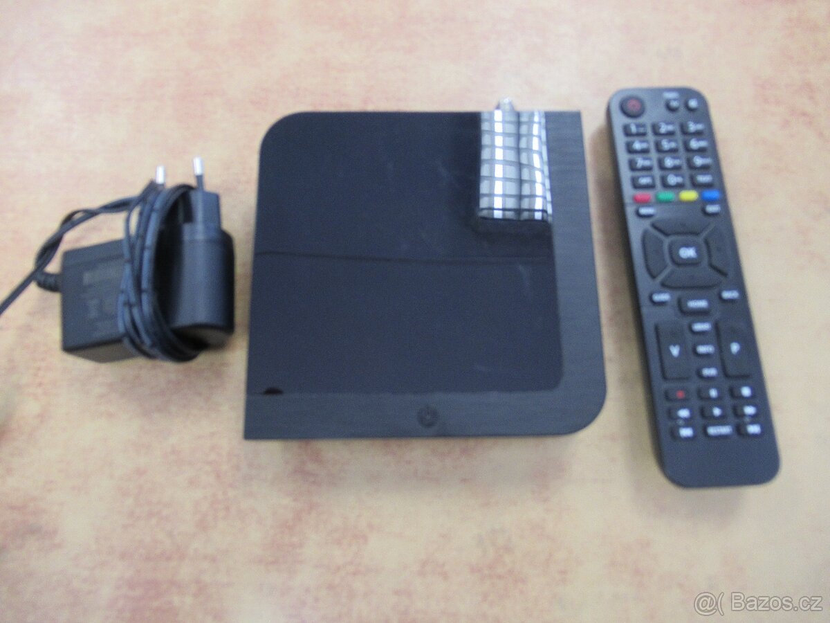 satelitní přijímač KAONMEDIA MZ-102