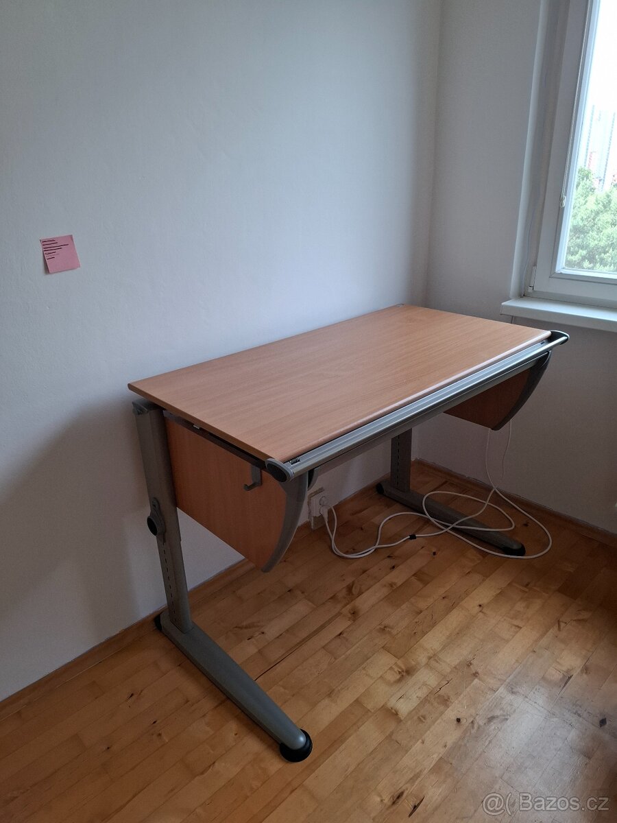Studentský psací stůl Moll