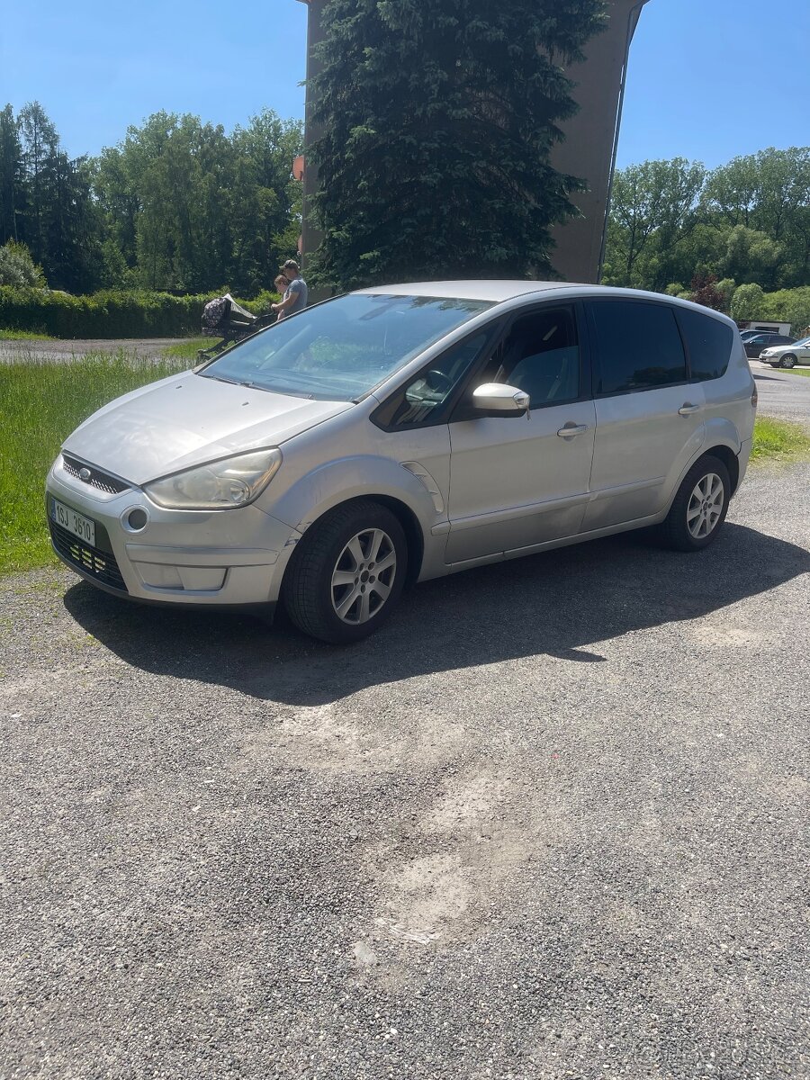 Ford S-Max