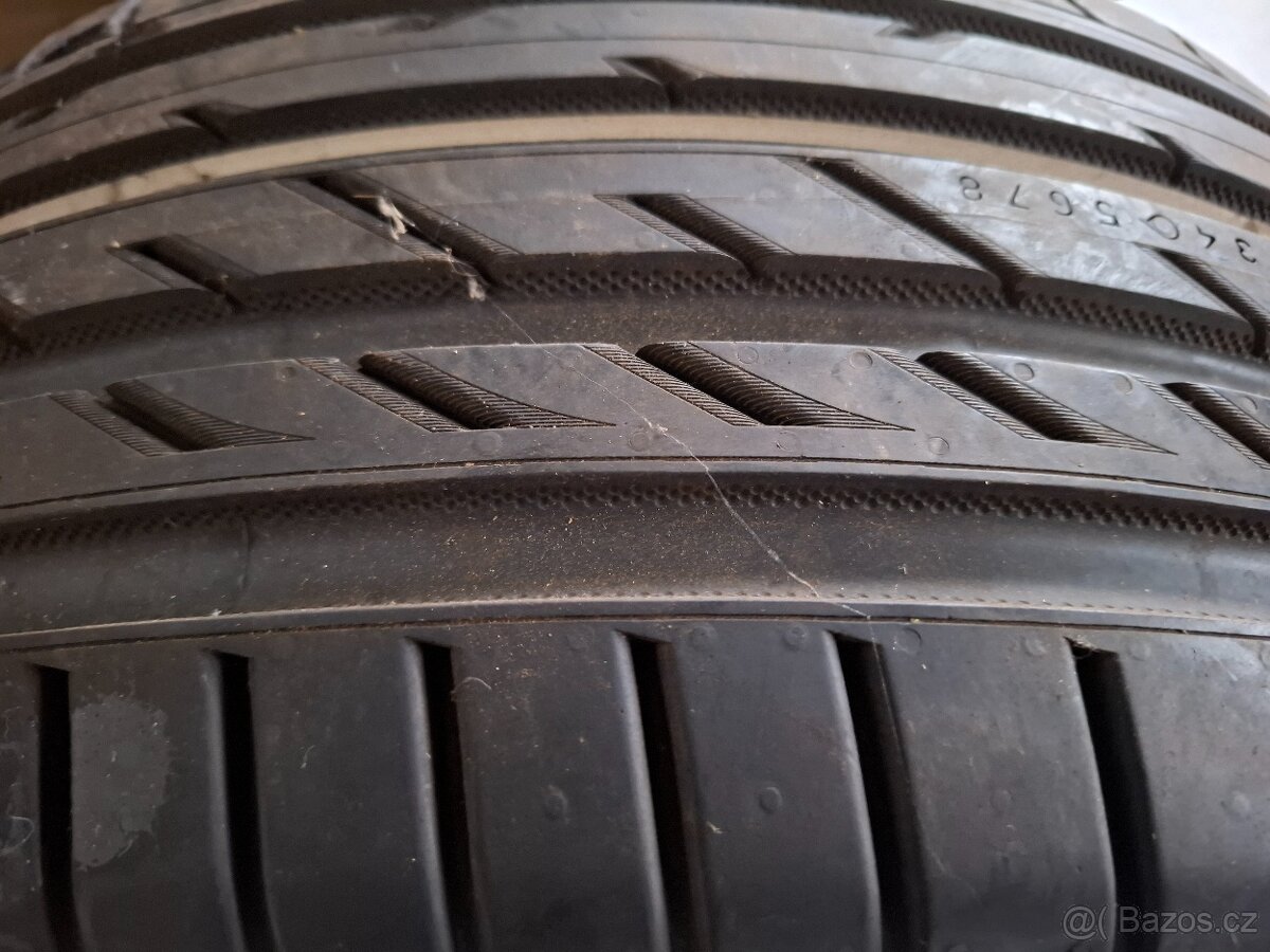 Nokian Z Line 225/40 ZR 18 92Y XL